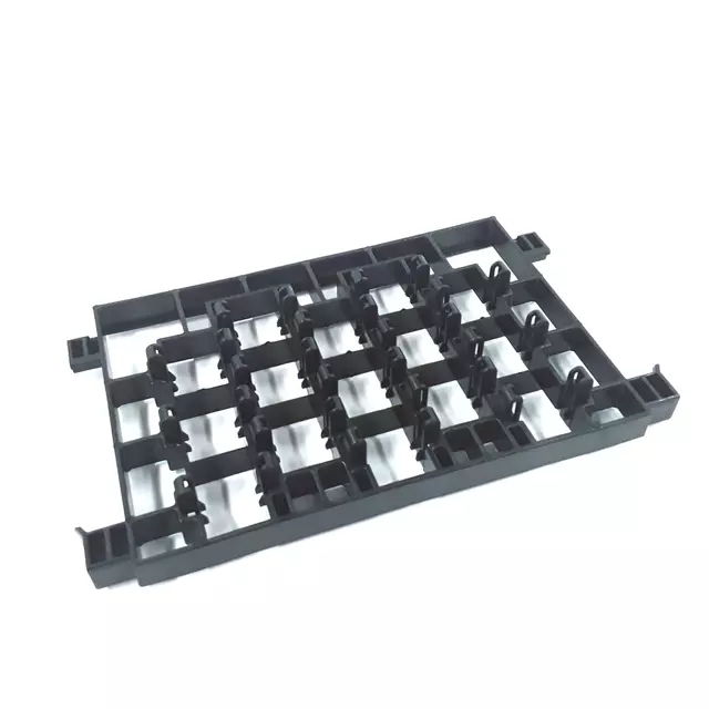 2000-2006 Audi - Housing