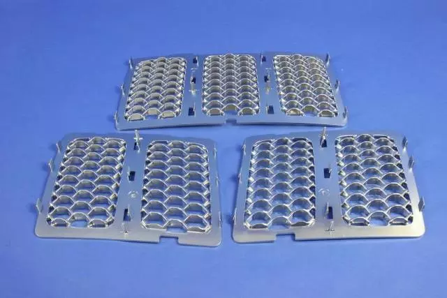 2014-2015 Jeep Grand Cherokee Texture Grille 68238819AA | My Mopar
