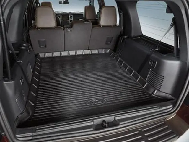 セブンガーケース④ 2020-2024 Ford Expedition Cargo Area Protector - For El