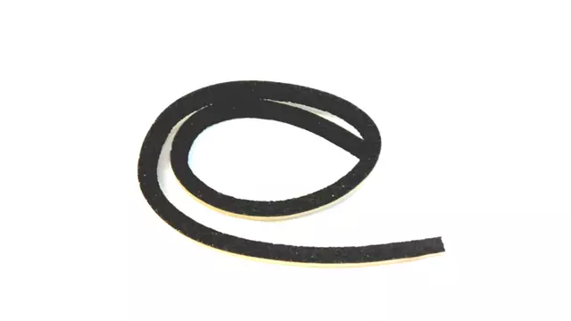 2002-2008 Subaru Scoop Front Seal