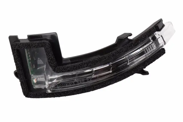 2015-2020 Cadillac Driver Side Door Mirror Turn Signal Lamp