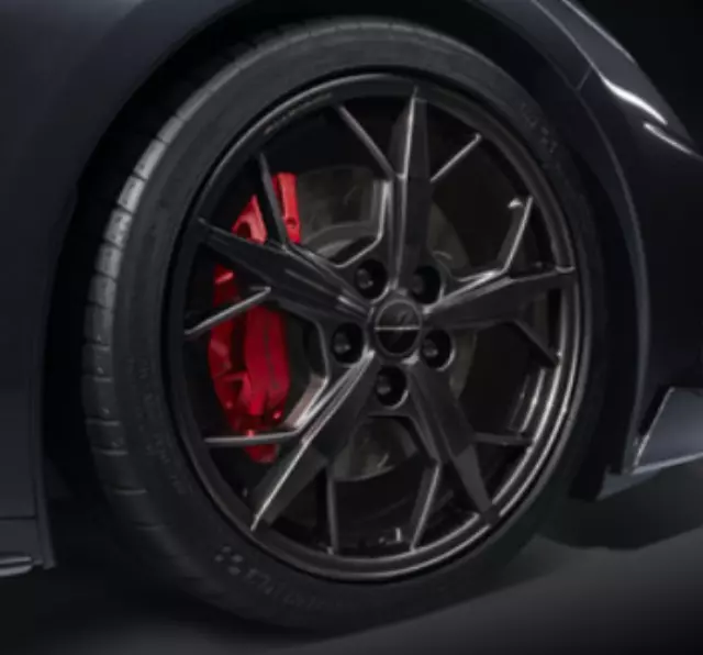 19 Wheels, Front, Black Aluminum