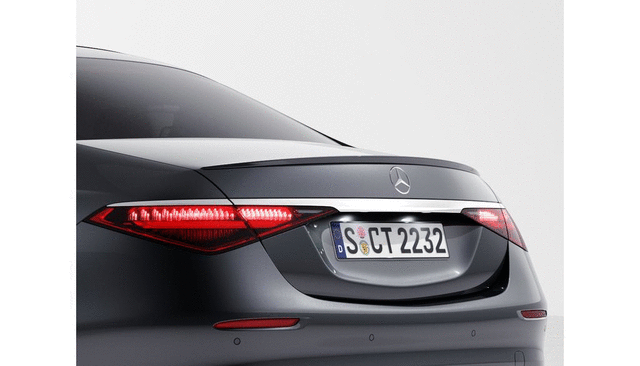 Rear Spoiler Attachment