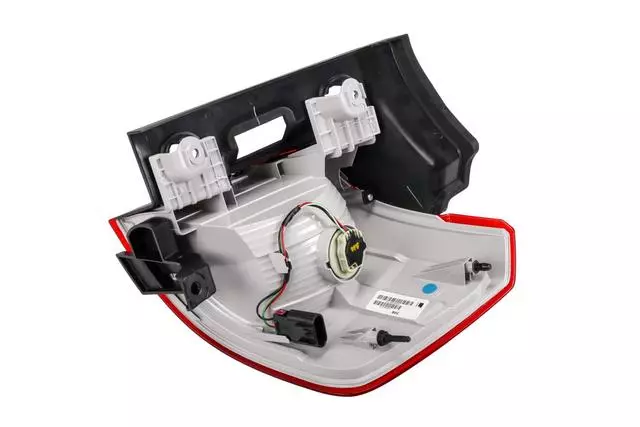Miei T　0819 2010-2017 GMC Terrain Driver Side Stop Lamp 23389933 | Chevy