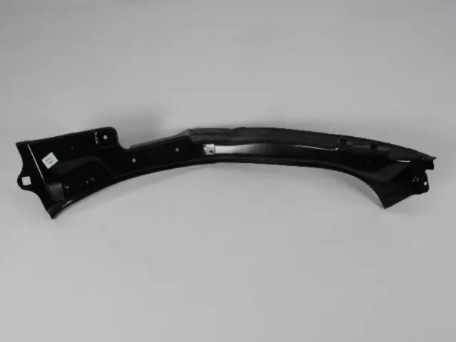 Quarter Panel Gutter