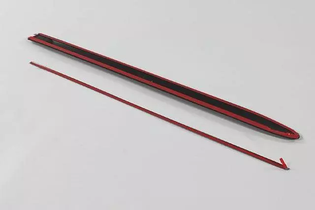 Rear Door Molding, Left