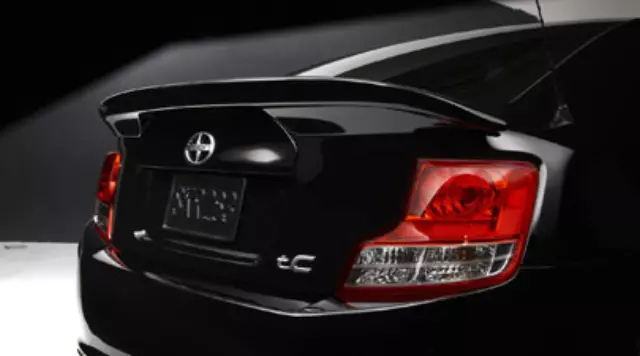 Rear Lip Spoiler, 1H5