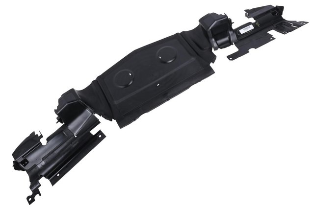 2015-2019 Cadillac ATS Lower Radiator Air Baffle 84271392 | TascaParts.com
