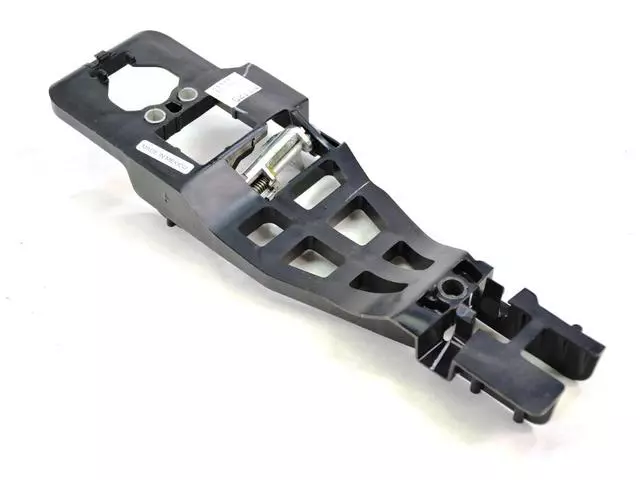 MAエラーカド 2007-2026 Mopar Door Handle Bracket, Right 4589888AD | My Mopar Parts
