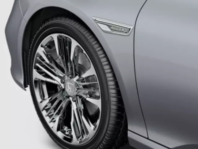 2018-2022 Honda - Fender Emblem Front