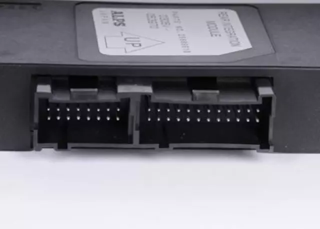 GAhouses119冊 2568991025689910 - Rear Body Control Module - GM 25689910