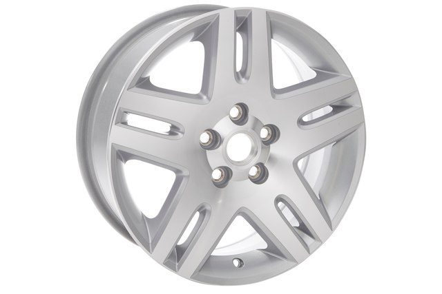 Genuine OEM 17x6.5-Inch Aluminum 10-Spoke Wheel Part# 09595378 Fits ...