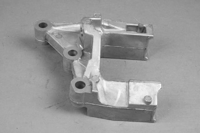 Genuine Chrysler 52125140AD Transmission Mount Bracket