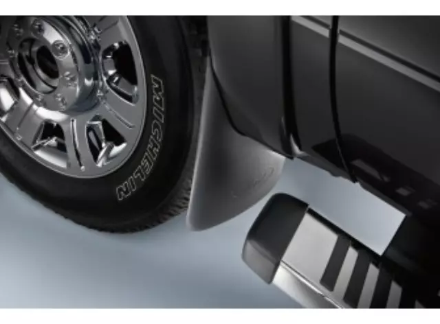 Splash Guards, Molded, Front Pair