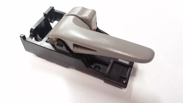 Front Left Interior Door Handle For 2001-2007 Toyota Sequoia & Tundra/Avalon – Beige, Direct Fit