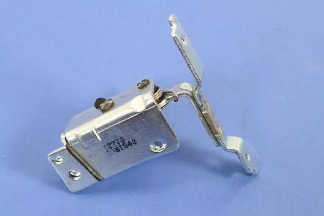 SEAT BACK - LATCH 68202514AA