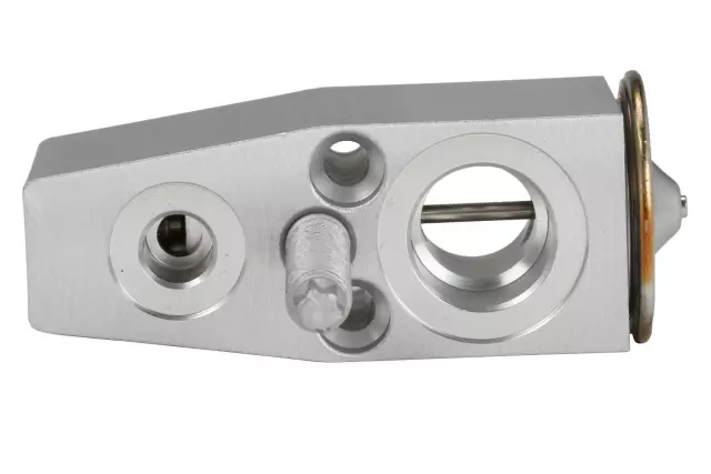 Air Conditioning Thermal Expansion Valve Kit with Seals, Stud, and Bolts