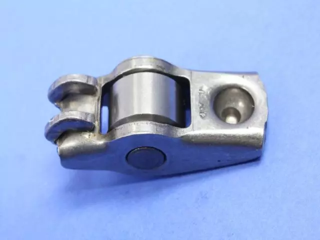 Inlet And Exhaust Valve Rocker Arm