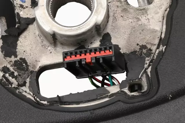 2003-2009 Hummer H2 - Glass Weather-Strip