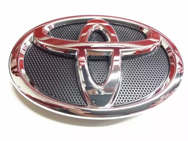 7531106100 - Body: Bumper Cover Emblem for Toyota: Camry Image