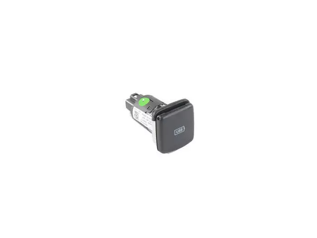 6MJ03DX9AA - Media Hub USB Port 2018-2019 Fiat 500L | The Official