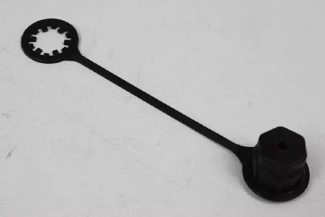 A/C CHARGE VALVE - CAP 68199336AA