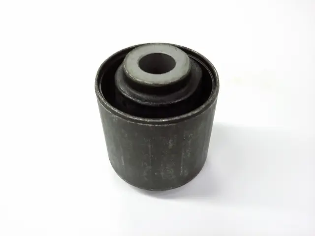1997-2003 INFINITI QX4 Lower Control Arm Bushing 550451W201 | OEM