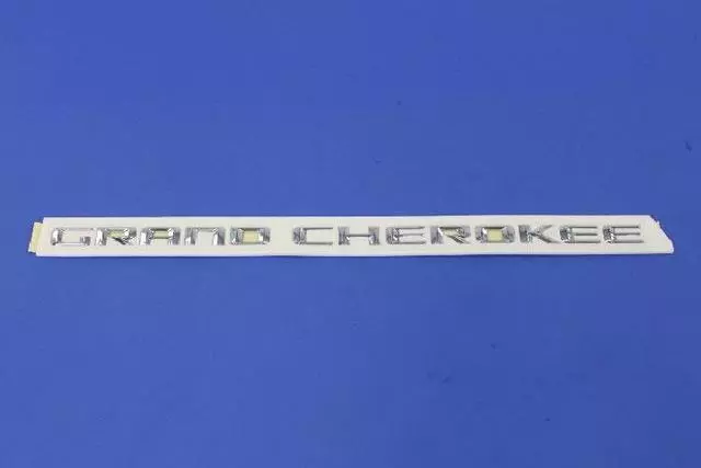 2014-2016 Jeep Grand Cherokee Front Door Nameplate 68110321AC
