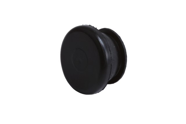 15855613 - Rear Brake Adjuster Access Hole Plug - 2007-2017 GM | OEM ...