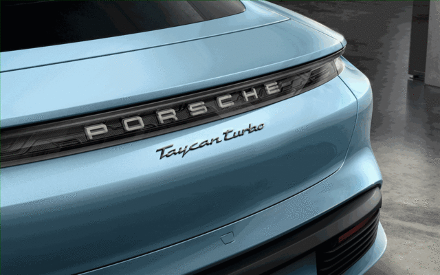 Painted Model Designation - High-Gloss Black