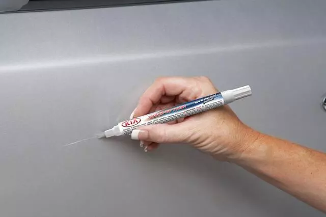 Touch-Up Paint Pen - Clear Silver