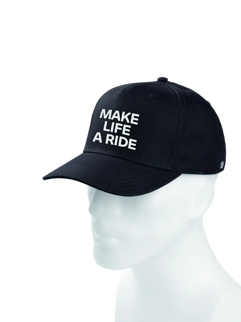HUMAN MADE × BMW × GDC 6PANEL CAP Black HUMAN MADE × BMW × GDC 6PANEL CAP Black - メルカリ