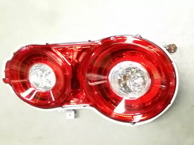 TAIL LAMP ASSY (LH) (R35 GT-R)