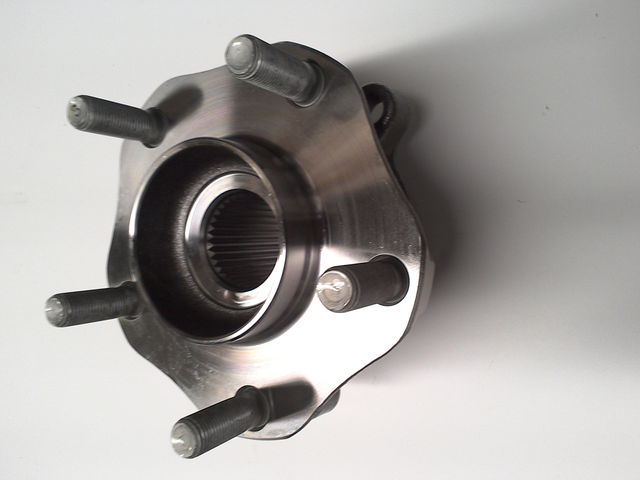 thumbnail interactive-video image 1 of Front Left/Right Wheel Bearing Hub Assembly For Nissan Altima, Maxima, Murano, Pathfinder (2007-2021) – KO72242S 1 of 1