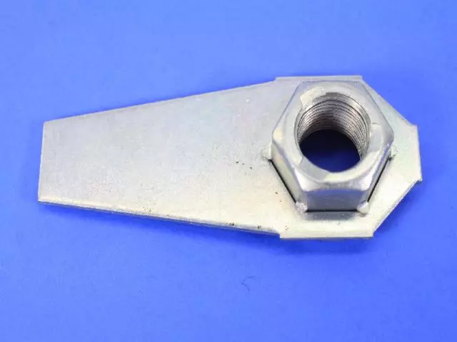 バッチ 2013-2026 Ram Hex Flange Lock Nut And Retainer 6508827AA | My