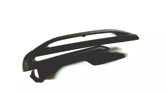 Upper Quarter Trim Holder