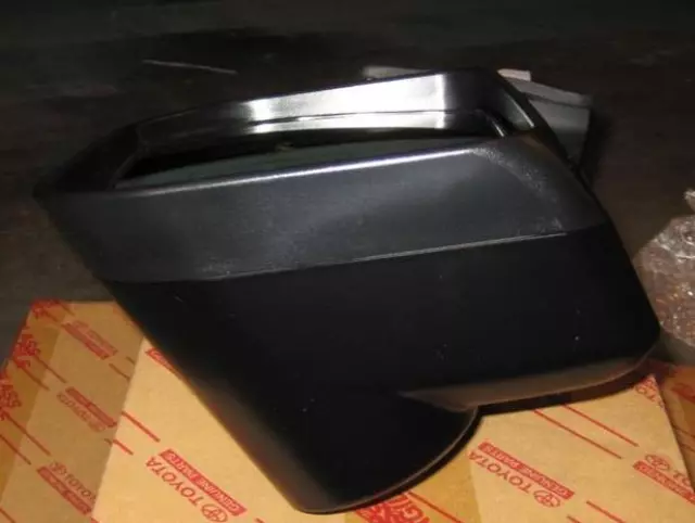 2010-2014 Toyota FJ Cruiser - Door Mirror Right