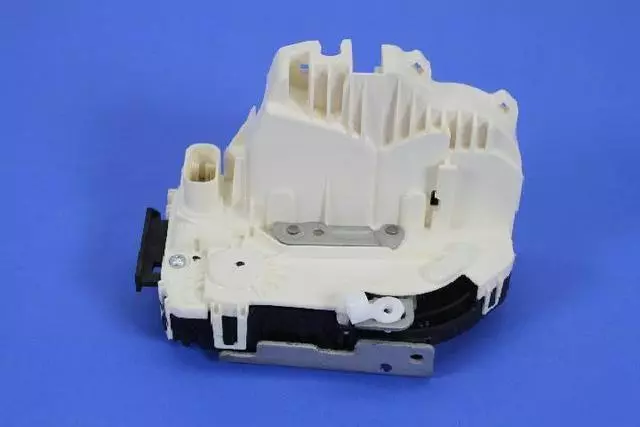 Front Door Latch, Right