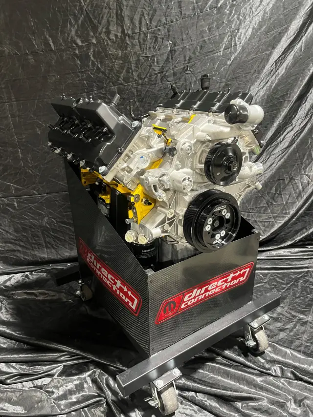 DIRECT CONNECTION Hellcrate 6.2L Crate HEMI® Long Block