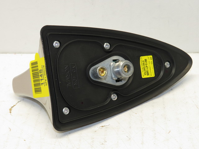 Snapklik.co : Genuine OE A/F Shark Fin Antenna For 2011-2016