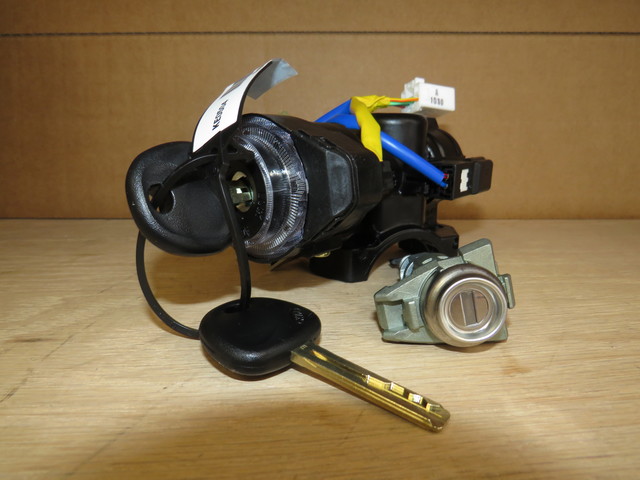 partszen 81905-2T040 Ignition Switch Door Lock Cylinder with Key for KIA Optima 2011-2015 並行輸入品 : SEADEAR 81905-2T040 Ignition \u0026 Door Lock Cylinder with