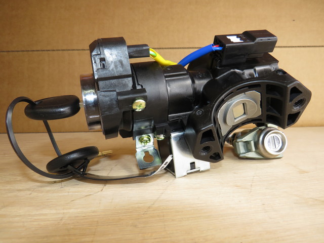 thumbnail image 2 of Ignition Switch & Door Lock Cylinder Set With Keys For Kia Optima (2011-2015) & Rio (2013-2017) 2 of 12