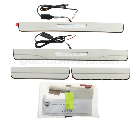 20182020 Nissan Rogue Kick Plates, Illuminated 999G6G2300