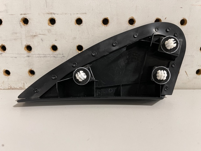 OEM 2014-2019 Toyota Corolla Fender Filler Panel Part # 60118