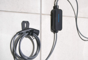 WALLMOUNT KIT FOR FLEXIBLE FAST CHARGER 2.0