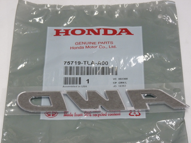メル47004 75719-TLA-A00 - 2017-2022 Honda CR-V - Emblem Rear (Awd