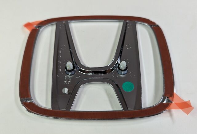 75701-T6Z-A01 - 2017-2023 Honda Ridgeline - Emblem Rear (H