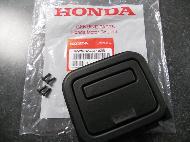 ヒールアダプター Honda Pilot Rear Cargo Floor Lid Lock Handle 84529-SZA-A10ZB