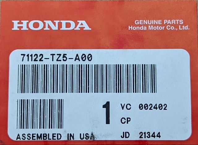 71122-TZ5-A00 - 2017-2020 Acura MDX - Molding, Front Grille
