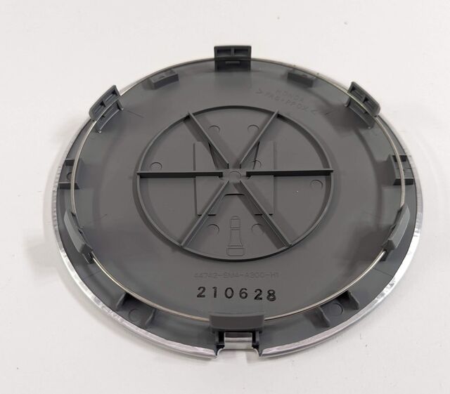 OEM Honda Accord SM4 SV4 EX Alloy Rim Wheel Center Cap - 44723-SM4-A330 Polished